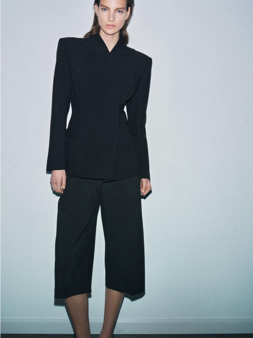 Zara Black Wide-Leg Cropped Culotte blazer Size S